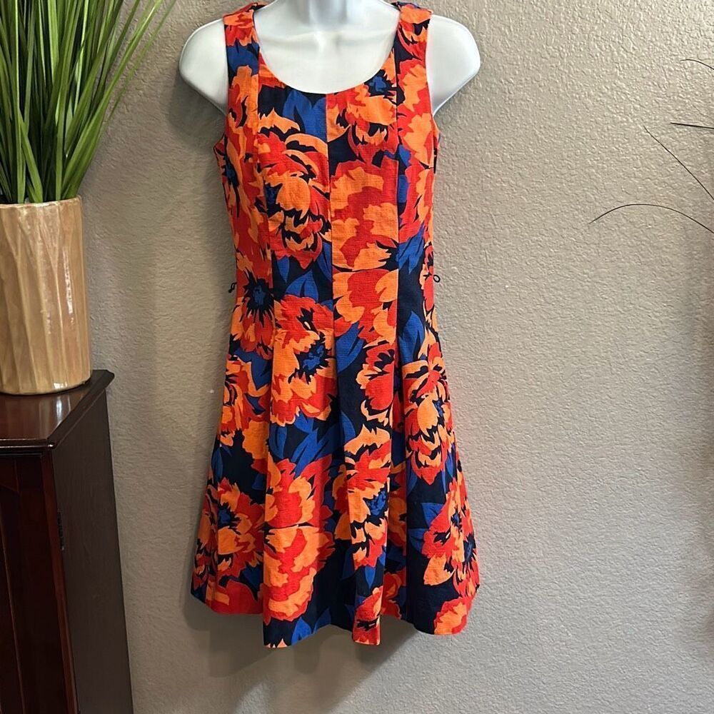 #305* Tommy Hilfiger, sleeveless, floral print, fit and flare dress size 0
